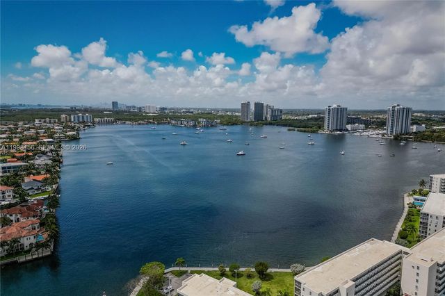 1000 W Island Boulevard 1910, Aventura, FL 33160