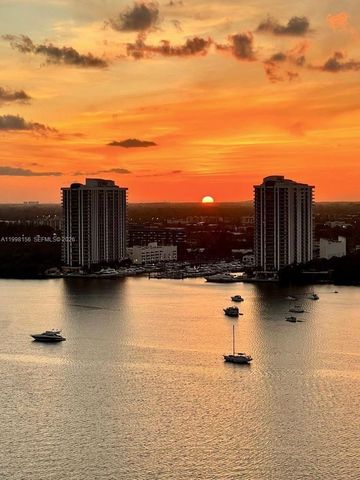 1000 W Island Boulevard 1910, Aventura, FL 33160