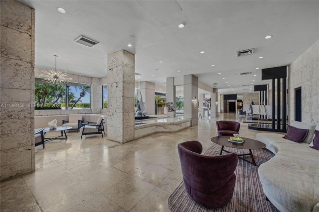 1000 W Island Boulevard 1910, Aventura, FL 33160