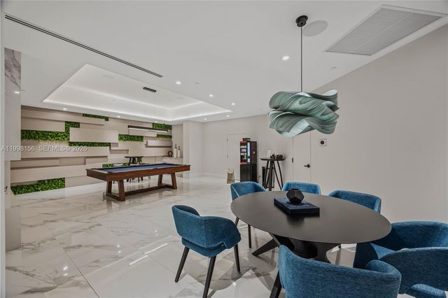 1000 W Island Boulevard 1910, Aventura, FL 33160