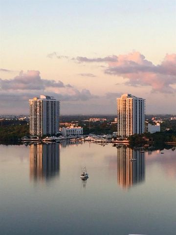 1000 W Island Boulevard 1910, Aventura, FL 33160