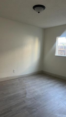 4249 W Michigan Avenue, Fresno, CA 93722