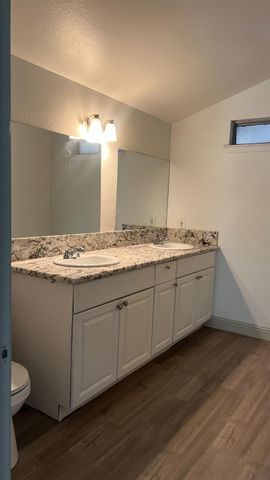 4249 W Michigan Avenue, Fresno, CA 93722