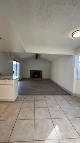 4249 W Michigan Avenue, Fresno, CA 93722