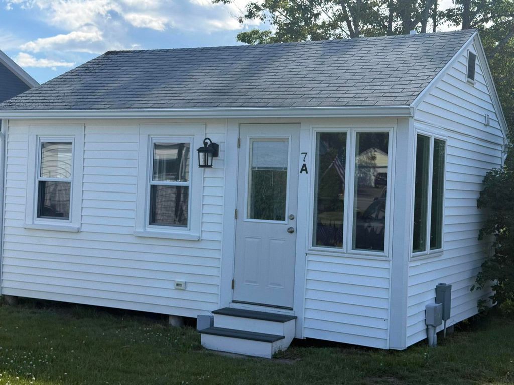 2090 Post Road 7A, Wells, ME 04090 — exterior