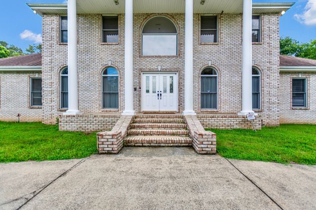 1400 Slaydenwood Rd, Cumberland Furnace, TN 37051