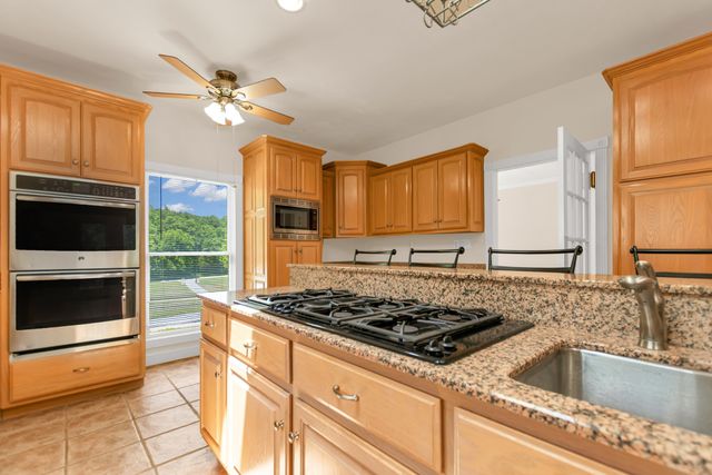 1400 Slaydenwood Rd, Cumberland Furnace, TN 37051