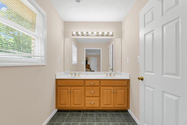 1400 Slaydenwood Rd, Cumberland Furnace, TN 37051