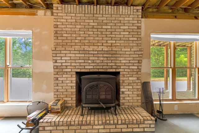 1400 Slaydenwood Rd, Cumberland Furnace, TN 37051