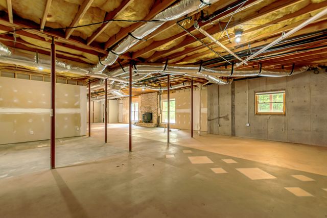 1400 Slaydenwood Rd, Cumberland Furnace, TN 37051