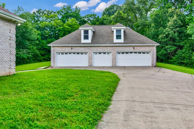 1400 Slaydenwood Rd, Cumberland Furnace, TN 37051