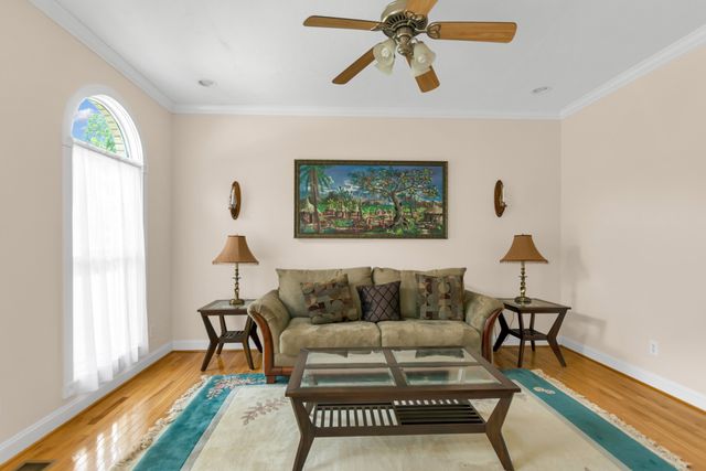 1400 Slaydenwood Rd, Cumberland Furnace, TN 37051
