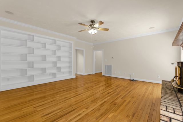 1400 Slaydenwood Rd, Cumberland Furnace, TN 37051