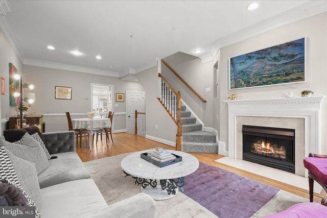 5350 43RD ST NW, Washington, DC 20015