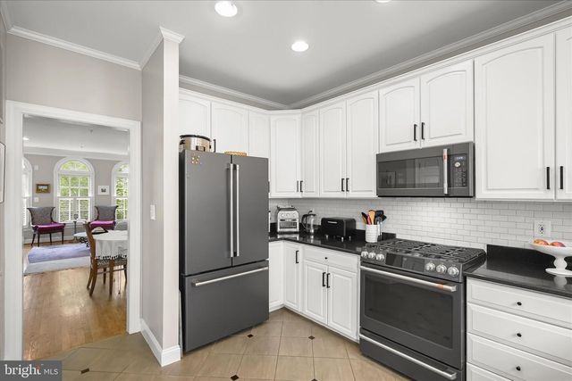 5350 43RD ST NW, Washington, DC 20015