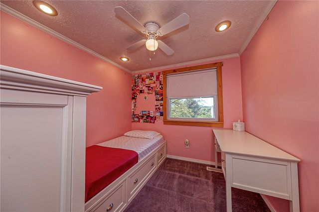 417 Linden Dr, West Deer, PA 15024