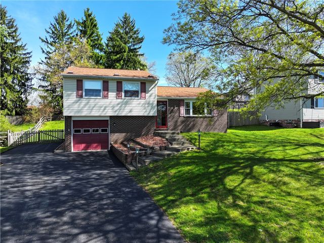 417 Linden Dr, West Deer, PA 15024