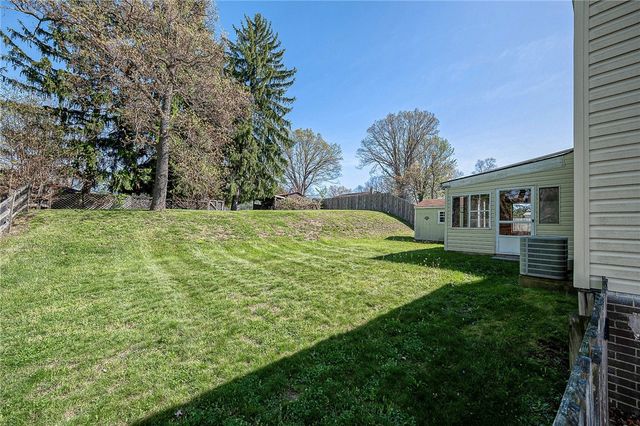 417 Linden Dr, West Deer, PA 15024