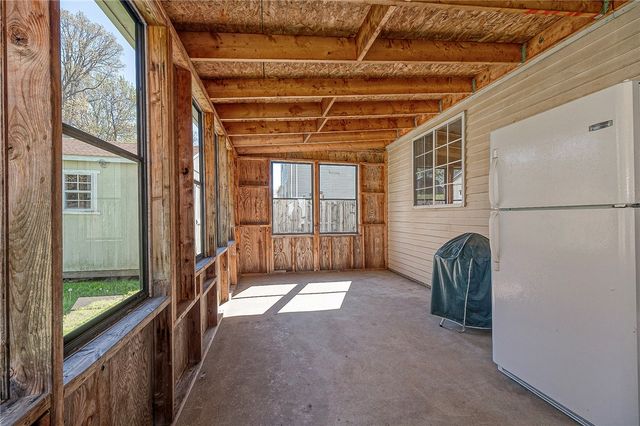 417 Linden Dr, West Deer, PA 15024