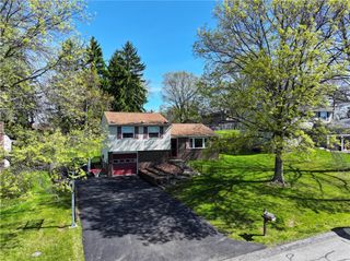 417 Linden Dr, West Deer, PA 15024