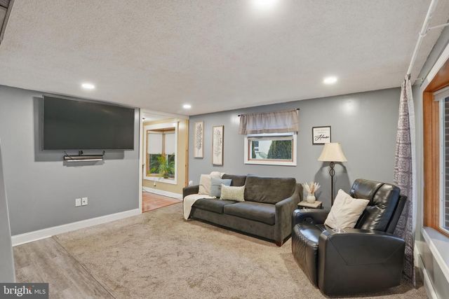 1930 CENTRAL AVE, Upper Chichester, PA 19061