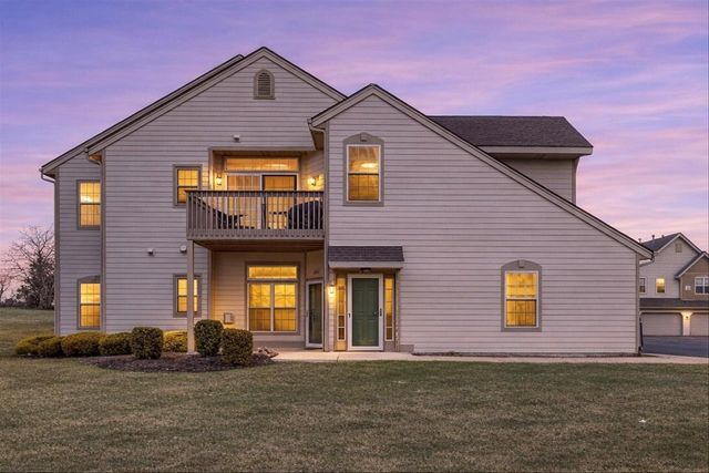 8517 Stratford ROAD, Oak Creek, WI 53154