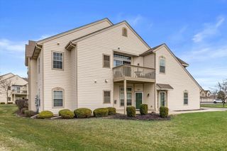 8517 Stratford ROAD, Oak Creek, WI 53154