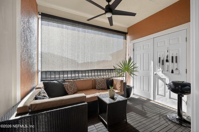 4480 DEERWOOD LAKE Parkway 454, Jacksonville, FL 32216