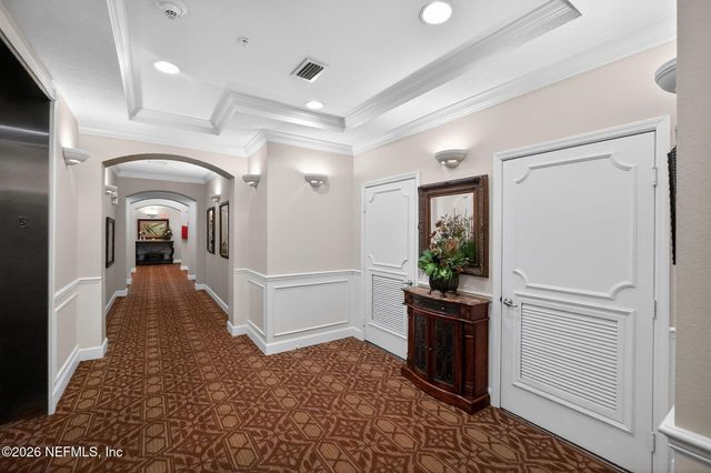 4480 DEERWOOD LAKE Parkway 454, Jacksonville, FL 32216