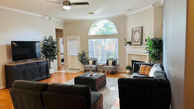 26 Jewelsford Drive, The Woodlands, TX 77382