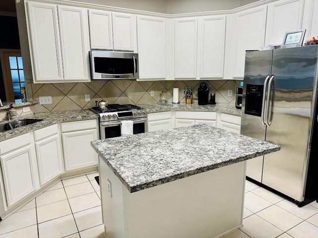 26 Jewelsford Drive, The Woodlands, TX 77382