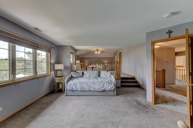 817 Robin Court, Dyer, IN 46311