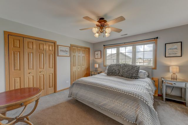 817 Robin Court, Dyer, IN 46311