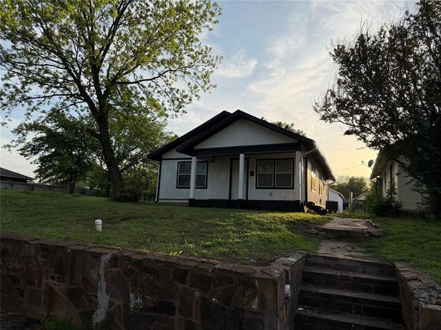 712 N Hobson Avenue, Shawnee, OK 74801