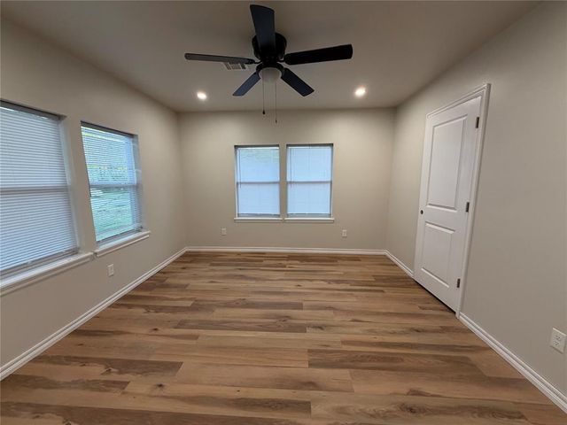 712 N Hobson Avenue, Shawnee, OK 74801