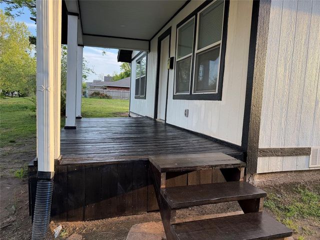 712 N Hobson Avenue, Shawnee, OK 74801