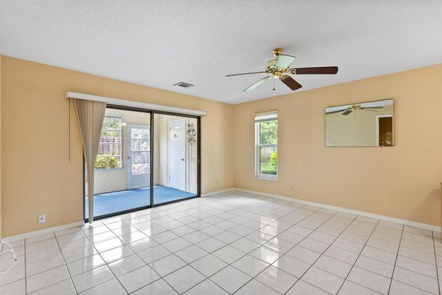 6531 SE Federal Highway M112, Stuart, FL 34997