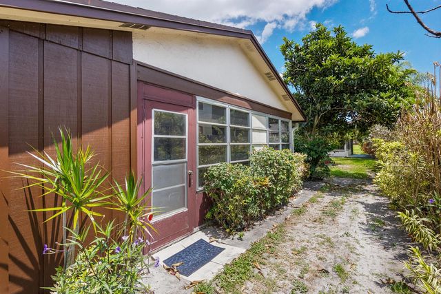 6531 SE Federal Highway M112, Stuart, FL 34997
