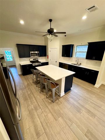 402 Coppice Place, Bossier City, LA 71111