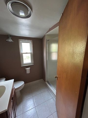 1235 Clifton Road, Bethel Park, PA 15102