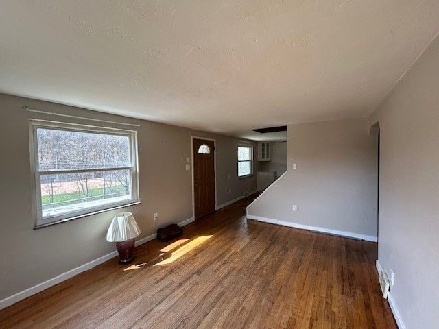 1235 Clifton Road, Bethel Park, PA 15102