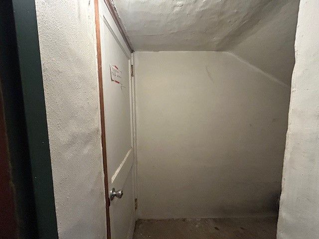 1235 Clifton Road, Bethel Park, PA 15102