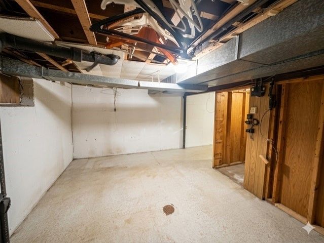 1235 Clifton Road, Bethel Park, PA 15102