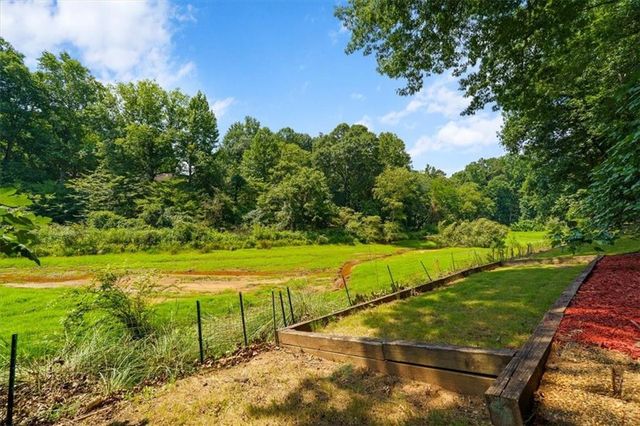 2172 Major Loring Way SW, Marietta, GA 30064