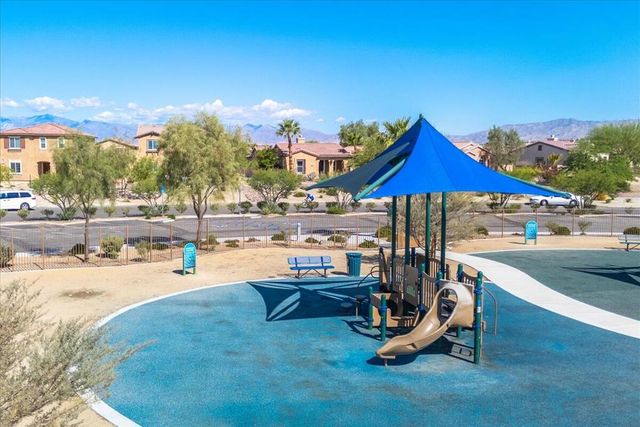 67373 Rio Largo Road, Cathedral City, CA 92234