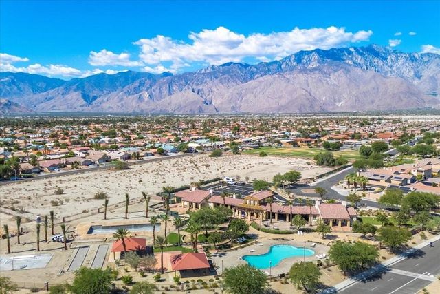 67373 Rio Largo Road, Cathedral City, CA 92234