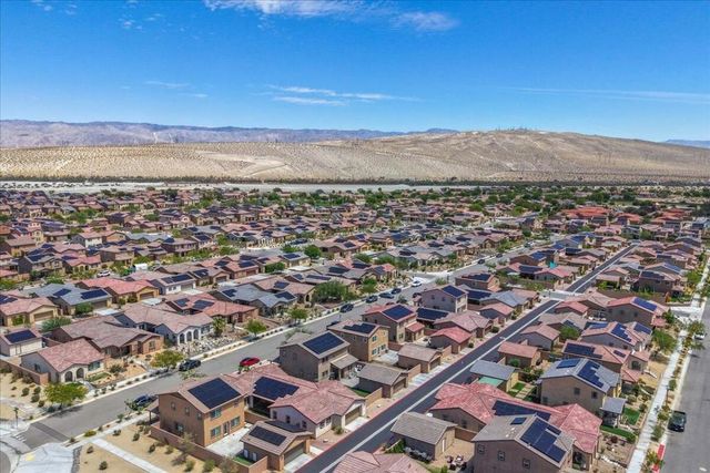 67373 Rio Largo Road, Cathedral City, CA 92234
