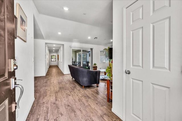 67373 Rio Largo Road, Cathedral City, CA 92234