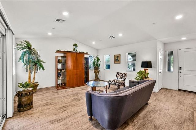67373 Rio Largo Road, Cathedral City, CA 92234