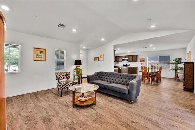 67373 Rio Largo Road, Cathedral City, CA 92234